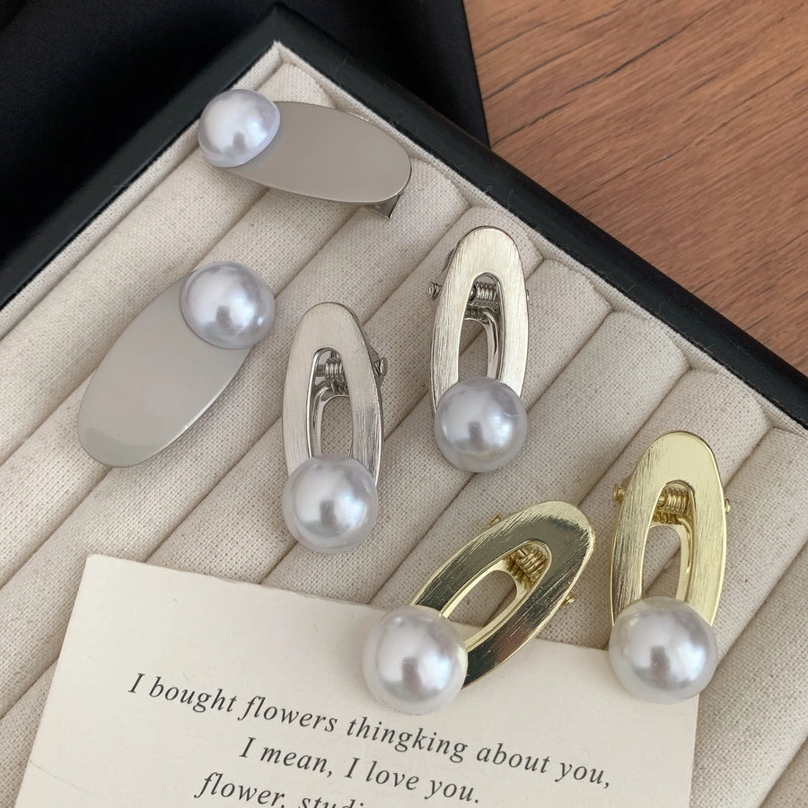 Women's Simple Style Classic Style Solid Color Alloy Hair Clip