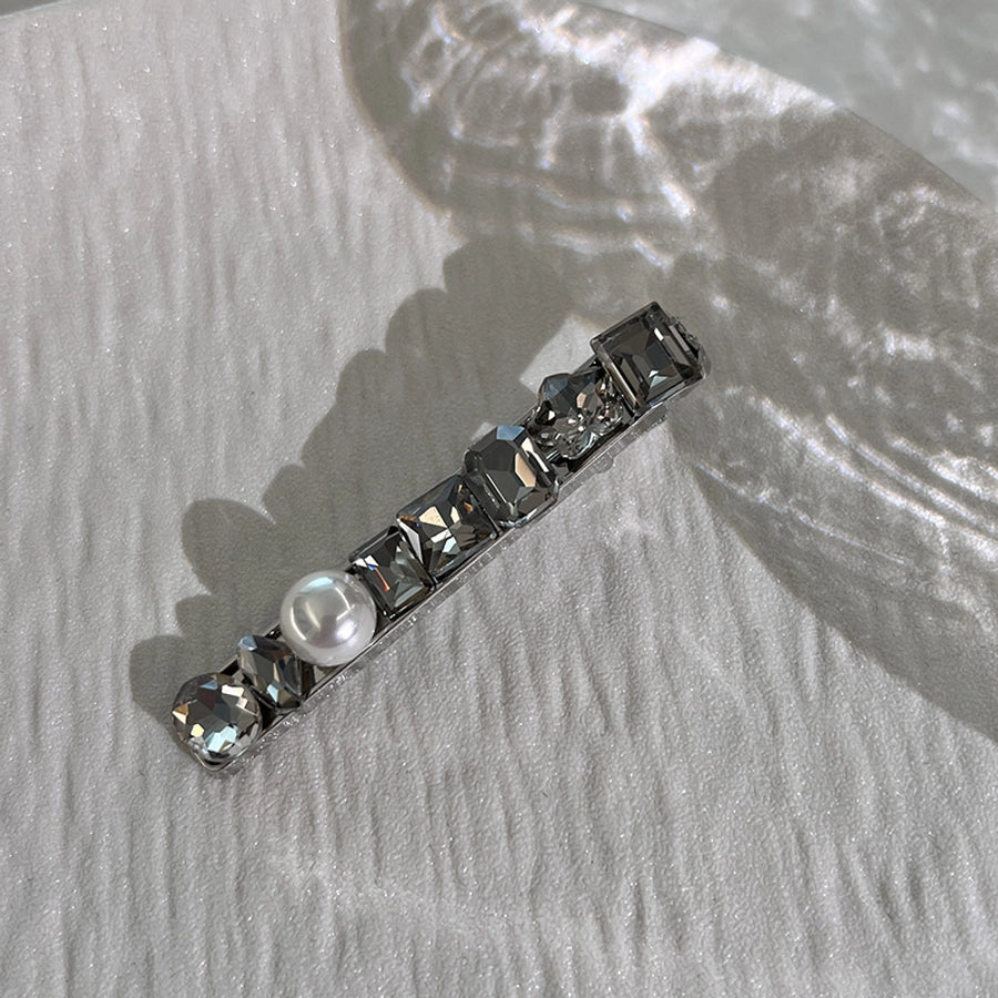 Women's Simple Style Round Alloy Inlay Zircon Hair Clip