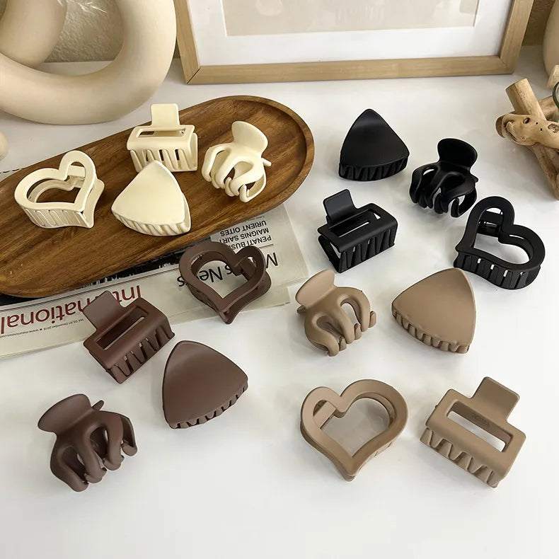 autumn and winter new milk tea coffee grasp clip elegant temperament hair claw back head hair grasp ins simple hair accessories