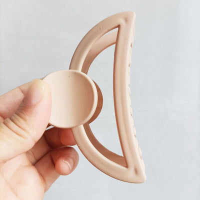 Milk Tea Color Grab Clip  Girl's Hair Grab Head Shark Clip Summer Hair Clip Hair Accessories