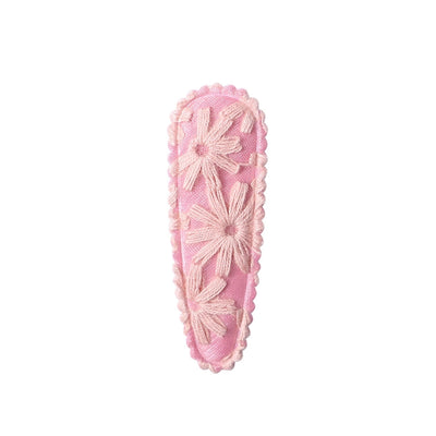 Girl'S Cute Sweet Flower Synthetic Yarn Knit Iron Embroidery Hair Clip