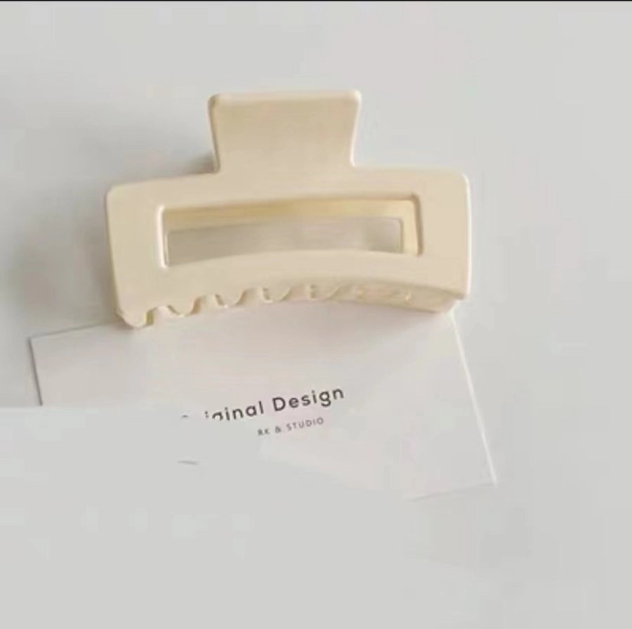 Women's Lady Korean Style IG Style Solid Color Plastic Spray Paint Hair Claws