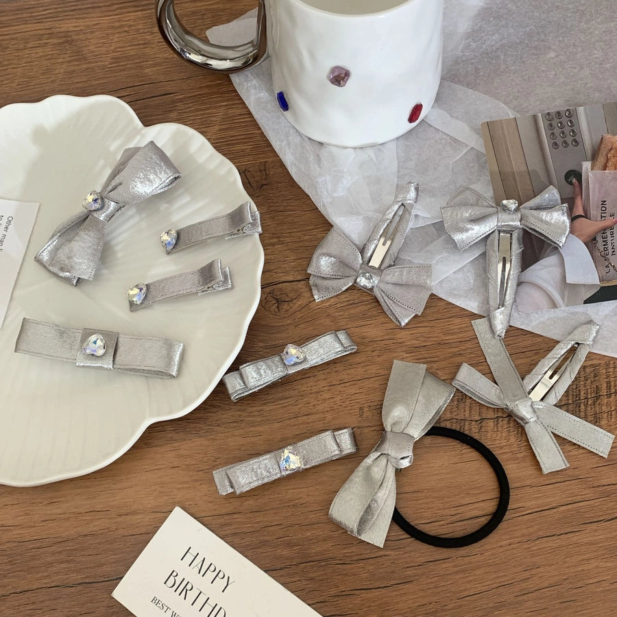 Women's Elegant Streetwear Bow Knot Leather Hair Clip Hair Tie