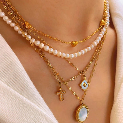 Jewelry Casual Elegant Cross Heart Shape 304 Stainless Steel Shell 18K Gold Plated Pendant Necklace