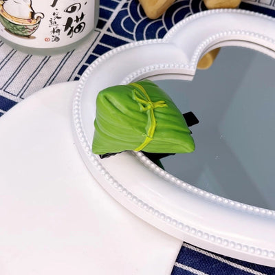 modern style cartoon plastic hair clip