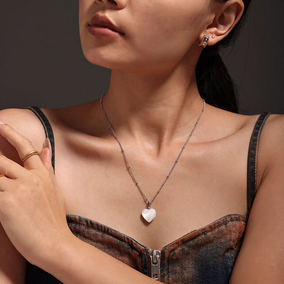 Jewelry Elegant Heart Shape 304 Stainless Steel Shell 18K Gold Plated Plating Pendant Necklace