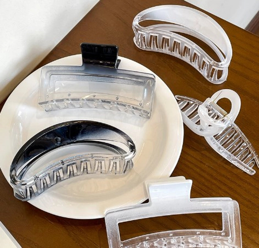 Women's IG Style Simple Style Gradient Color Arylic Alloy Stoving Varnish Hollow Out Hair Claws