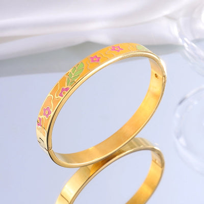 Elegant Retro Printing Solid Color Titanium Steel Bangle In Bulk