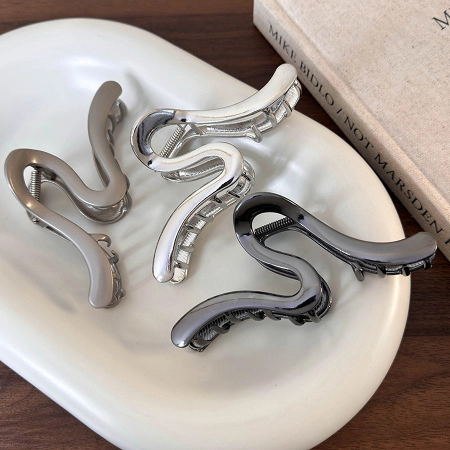 Women's Elegant Lady Classic Style Geometric Alloy Hair Claws