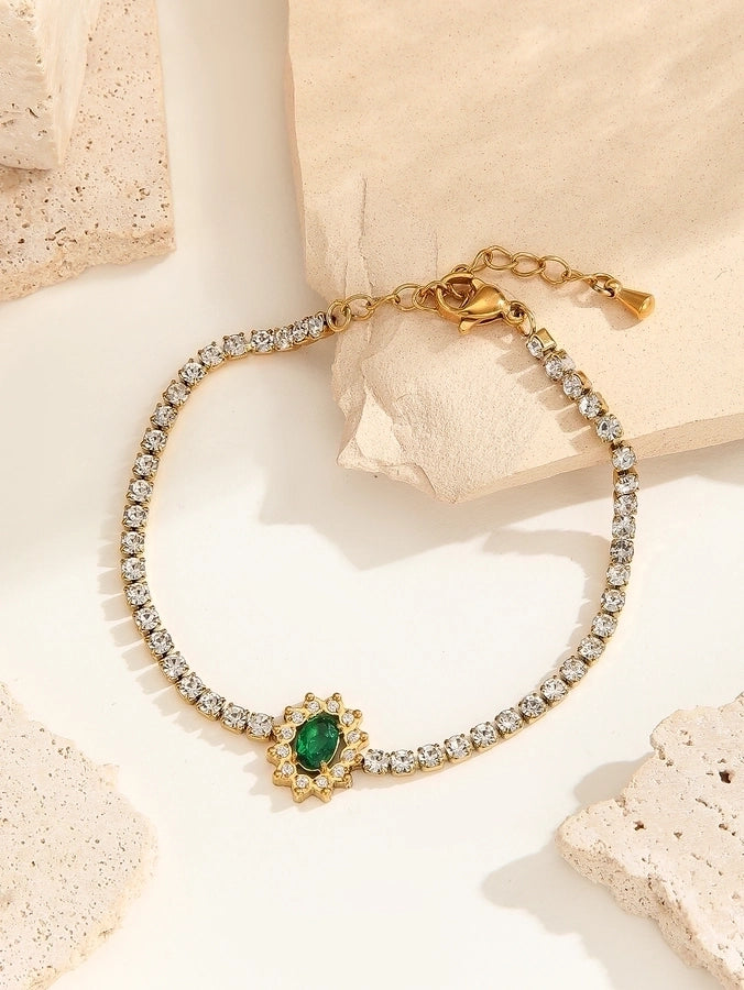 Elegant Lady Streetwear Oval Heart Shape Titanium Steel 18K Gold Plated Artificial Crystal Bracelets In Bulk