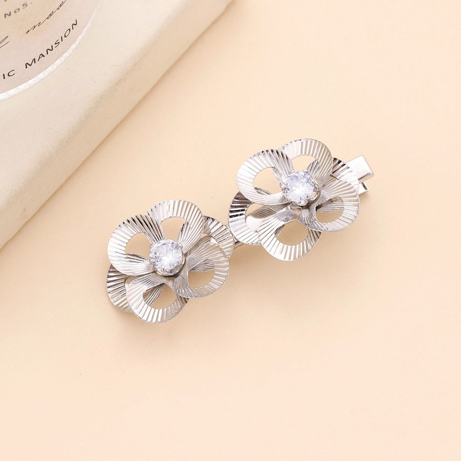 Women's Elegant Lady Baroque Style Flower Metal Plating Inlay Rhinestones Hair Clip