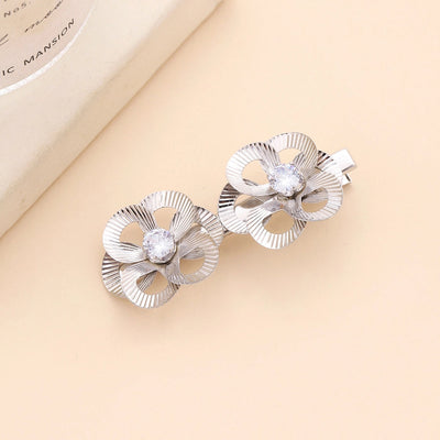 Women's Elegant Lady Baroque Style Flower Metal Plating Inlay Rhinestones Hair Clip