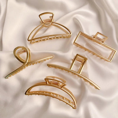 retro solid color alloy plating hair claws 1 piece