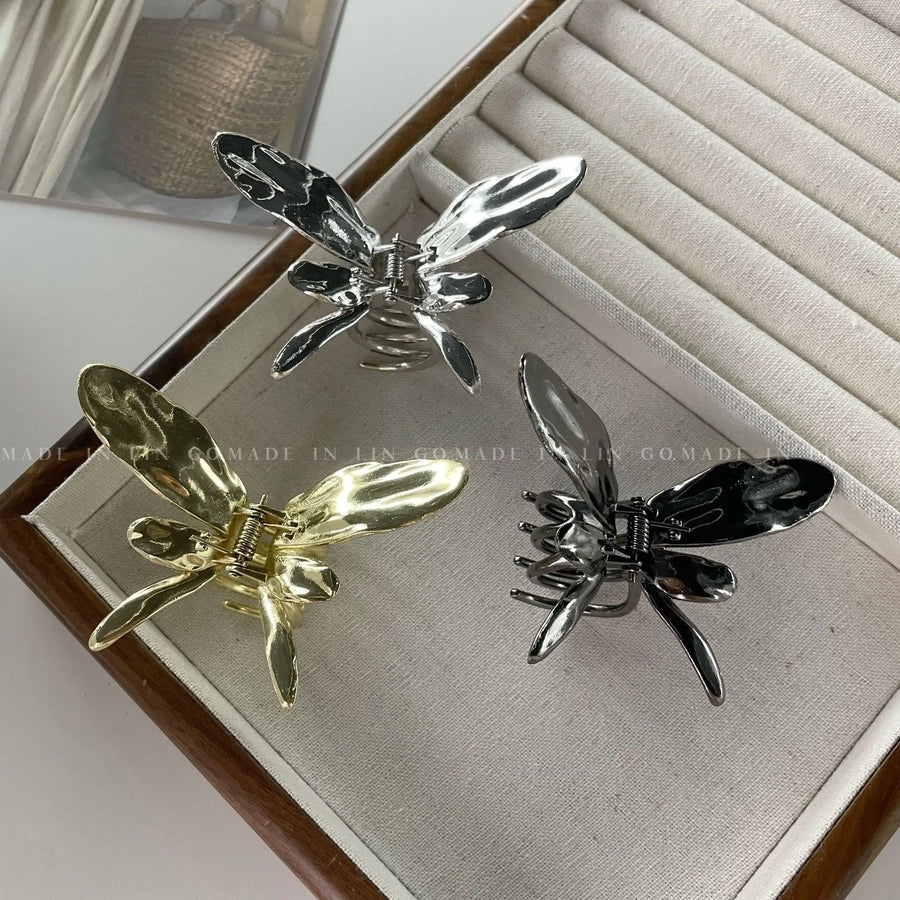 Women's Sweet Cool Style Butterfly Metal Plating Hair Claws