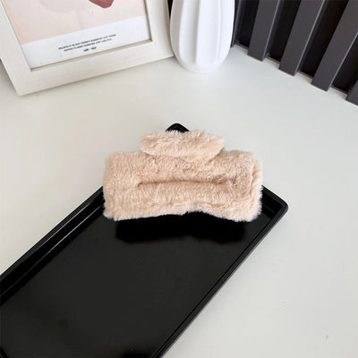Women's Simple Style Solid Color PC Plush Hair Claws