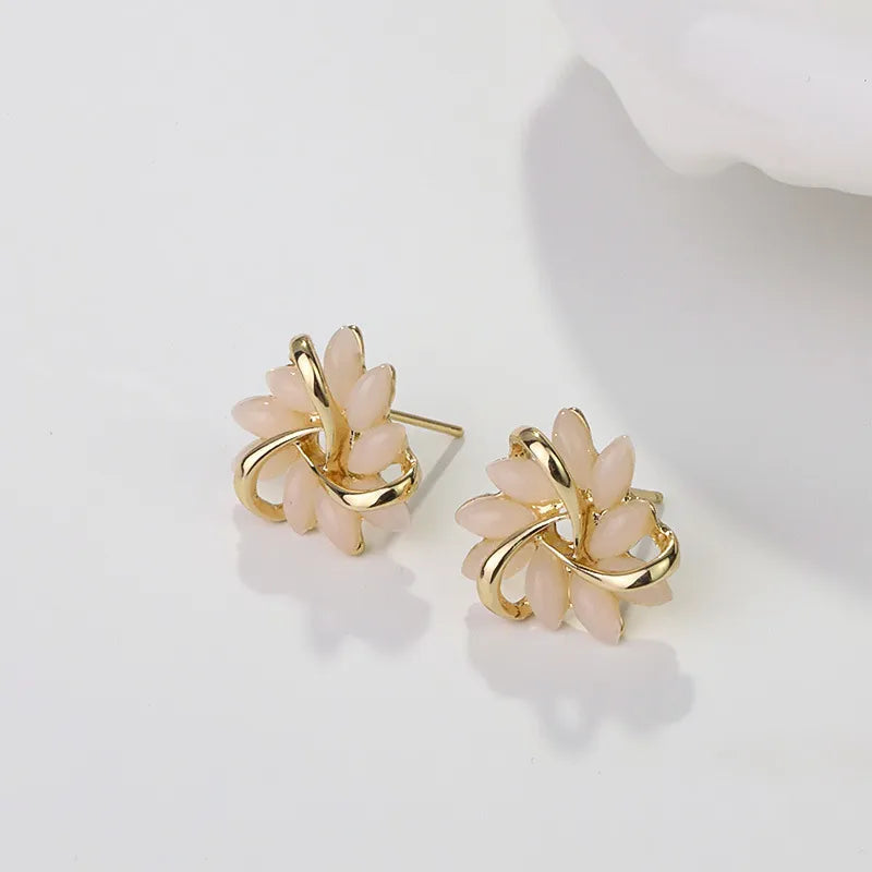 1 Pair Elegant Glam Flower Plating Alloy Ear Studs