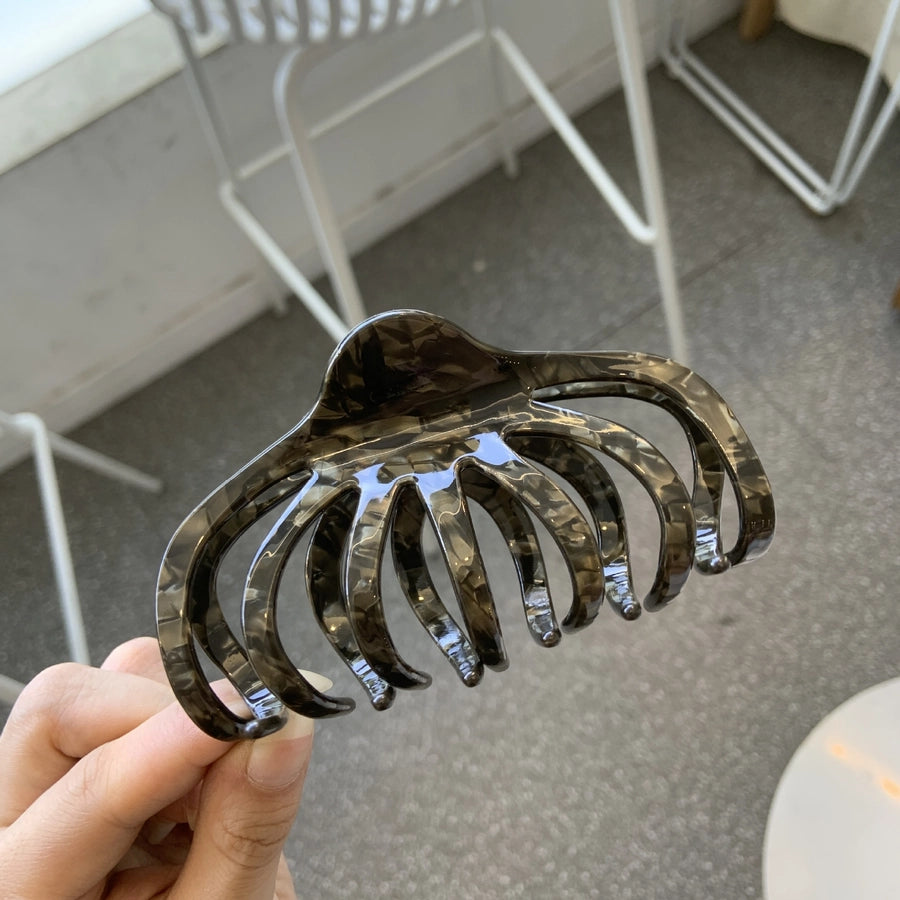 Women's Simple Style Geometric Acetic acid sheets Polishing Hair Claws