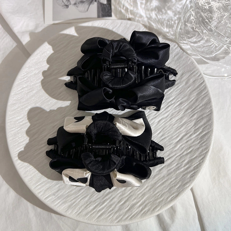 Women's Casual Simple Style Polka Dots Bow Knot Cloth Handmade Hair Claws