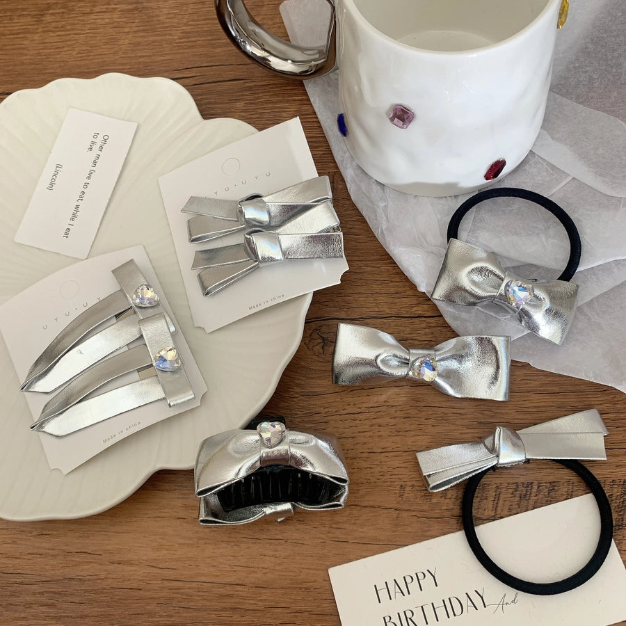 Women's Elegant Streetwear Bow Knot Leather Hair Clip Hair Tie