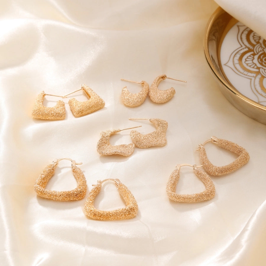 1 Pair Elegant Business Tropical Geometric Asymmetrical Copper K Gold Plated Earrings