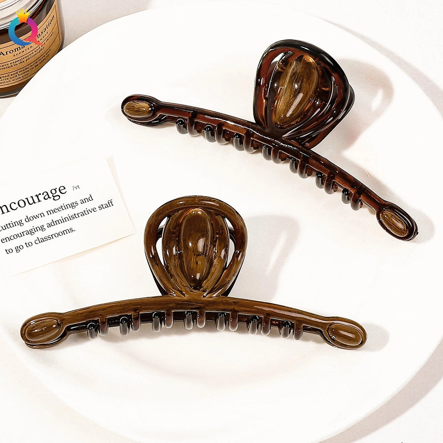 Women's Sweet Simple Style Geometric Plastic Hair Claws