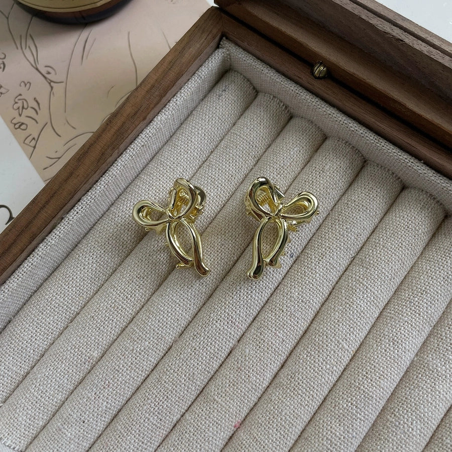 Go to windy places Liu Yifei Xu Hongdou with the same bow small grip Princess head metal bangs hairpin female