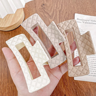 Women's Elegant Simple Style Solid Color Plastic Hair Claws