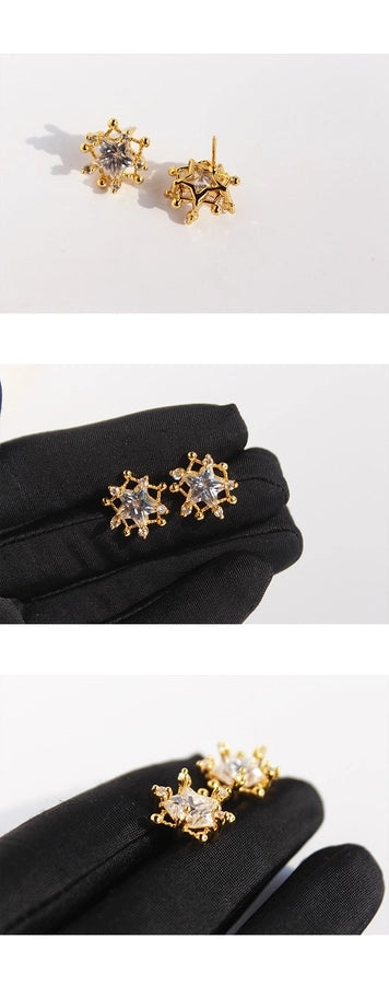 1 Pair Luxurious Queen Shiny Star Inlay Brass Zircon 24K Gold Plated Brass Earrings