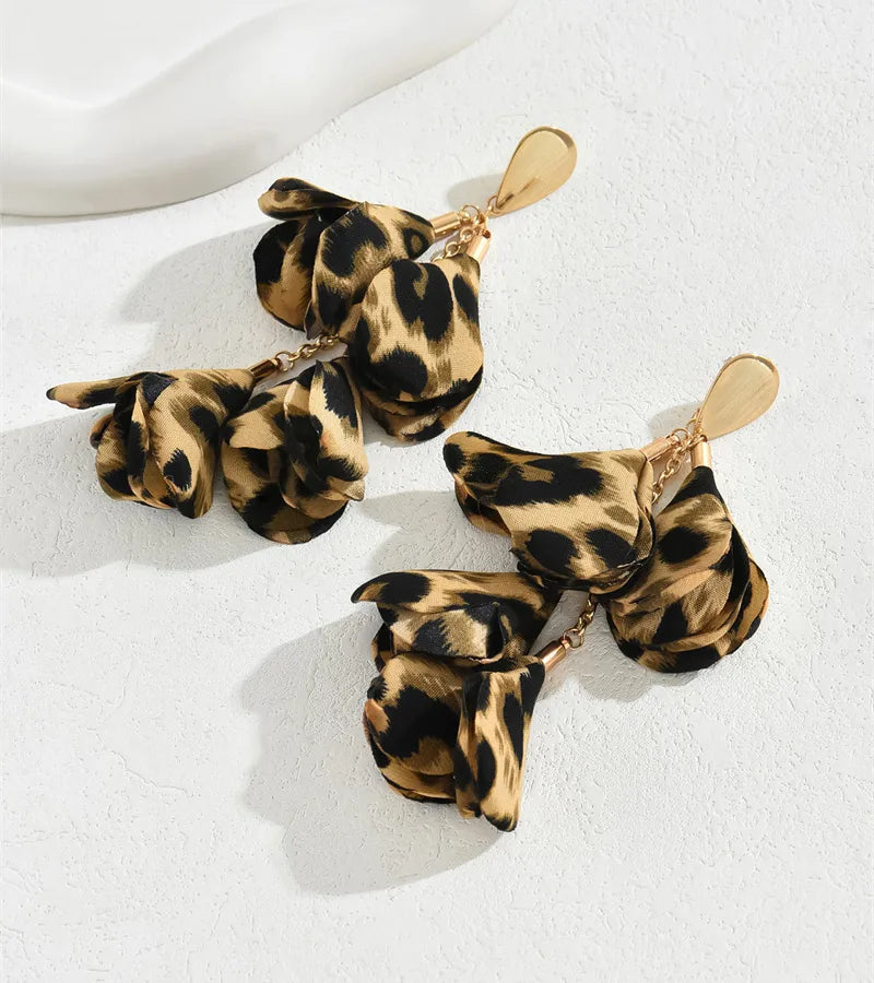 1 Pair Exaggerated Simple Style Leopard Alloy Polyester Drop Earrings