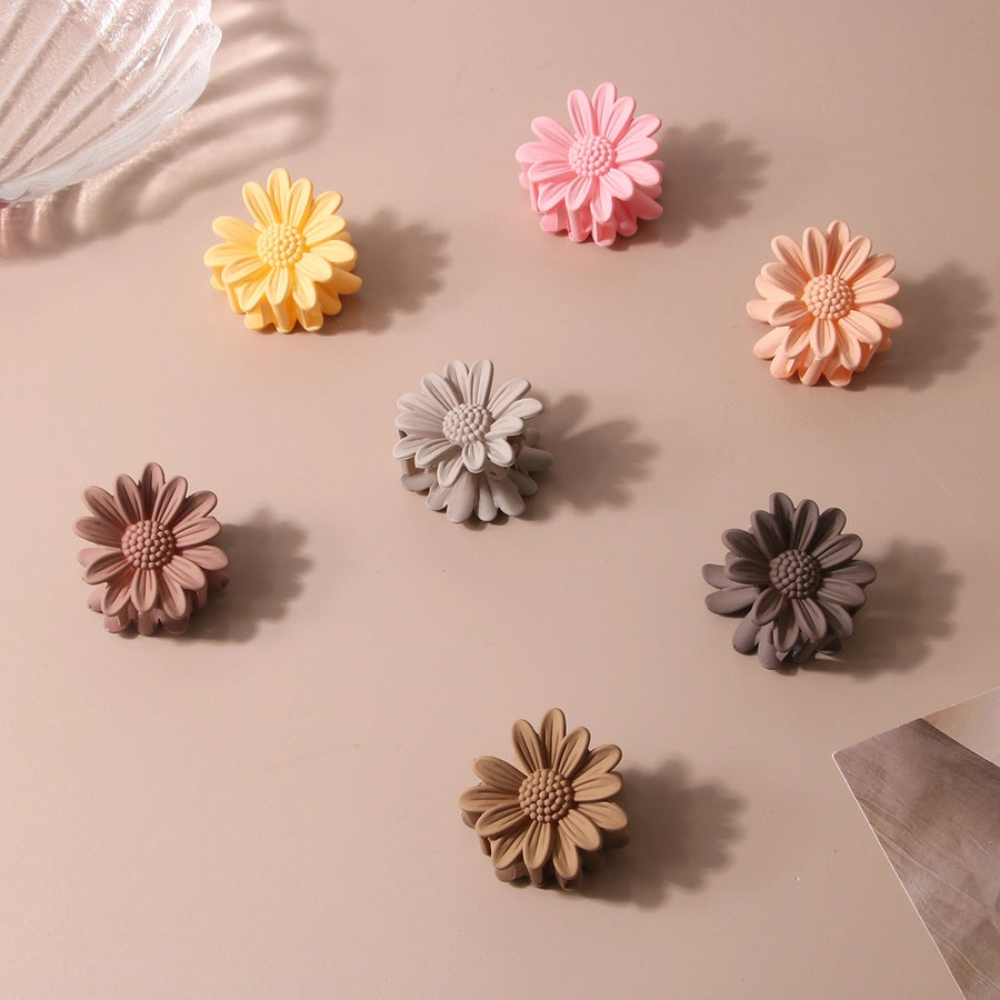 Women's Sweet Simple Style Flower Plastic Stoving Varnish Hair Claws