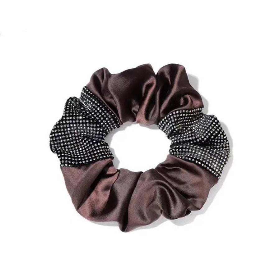 Women's Elegant Sweet Artistic Wreath Cloth Inlay Artificial Rhinestones Hair Tie