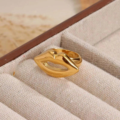 New Titanium Steel Stainless Steel Lip Ring Advanced Design Fashion  Bracelet Ring