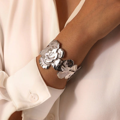 IG Style Streetwear Oversized Flower 304 Stainless Steel 18K Gold Plated Wide Bracelet In Bulk