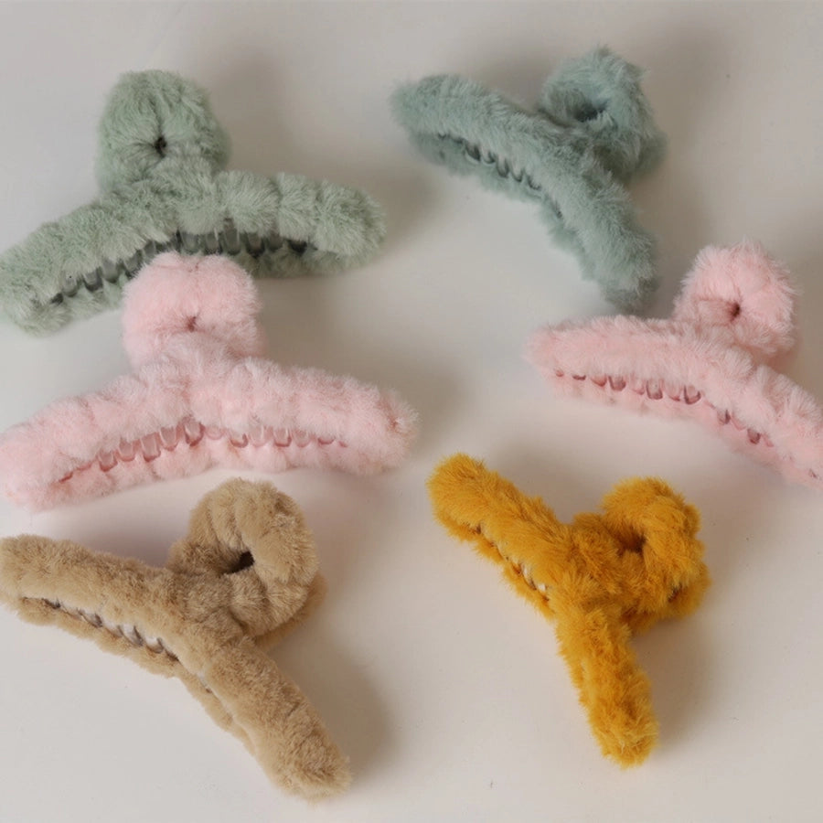 Korean Simple Plush Grab Clip Girl Autumn and Winter New Back Head Hair Clip Elegant Hair Grab Shark Clip Hair Accessories