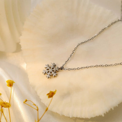 Jewelry IG Style Modern Style Commute Snowflake Titanium Steel Pendant Necklace