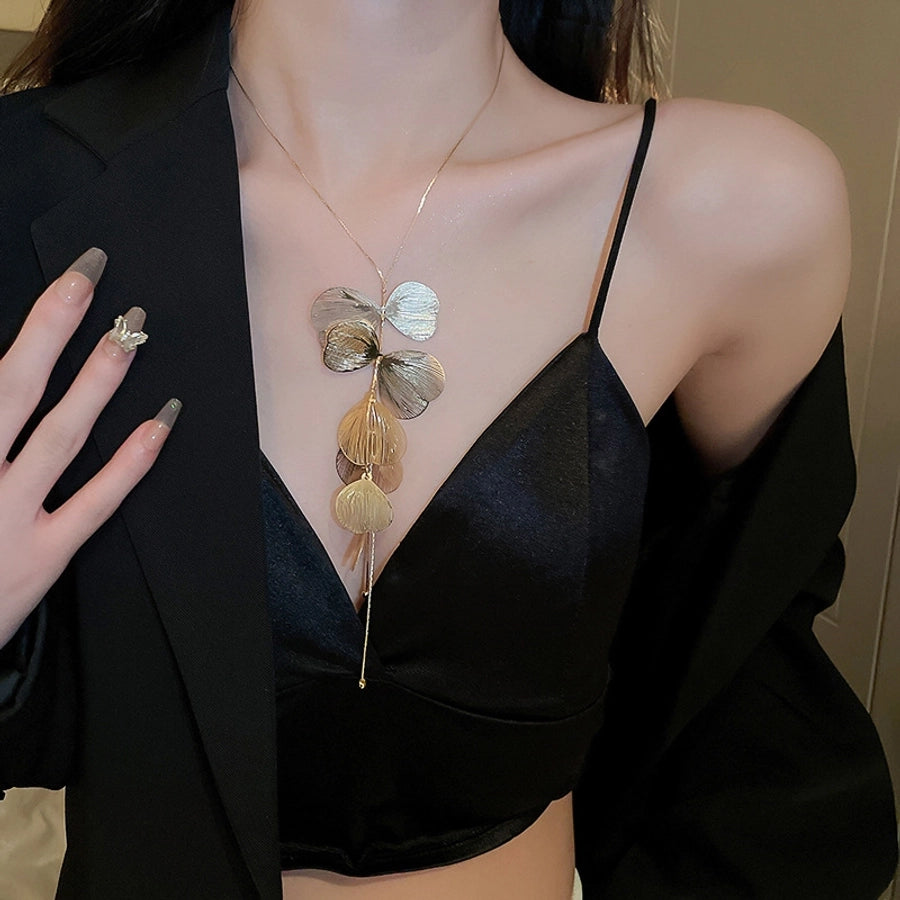 Copper Flower Pendant Necklace