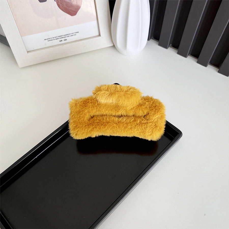 Women's Simple Style Solid Color PC Plush Hair Claws