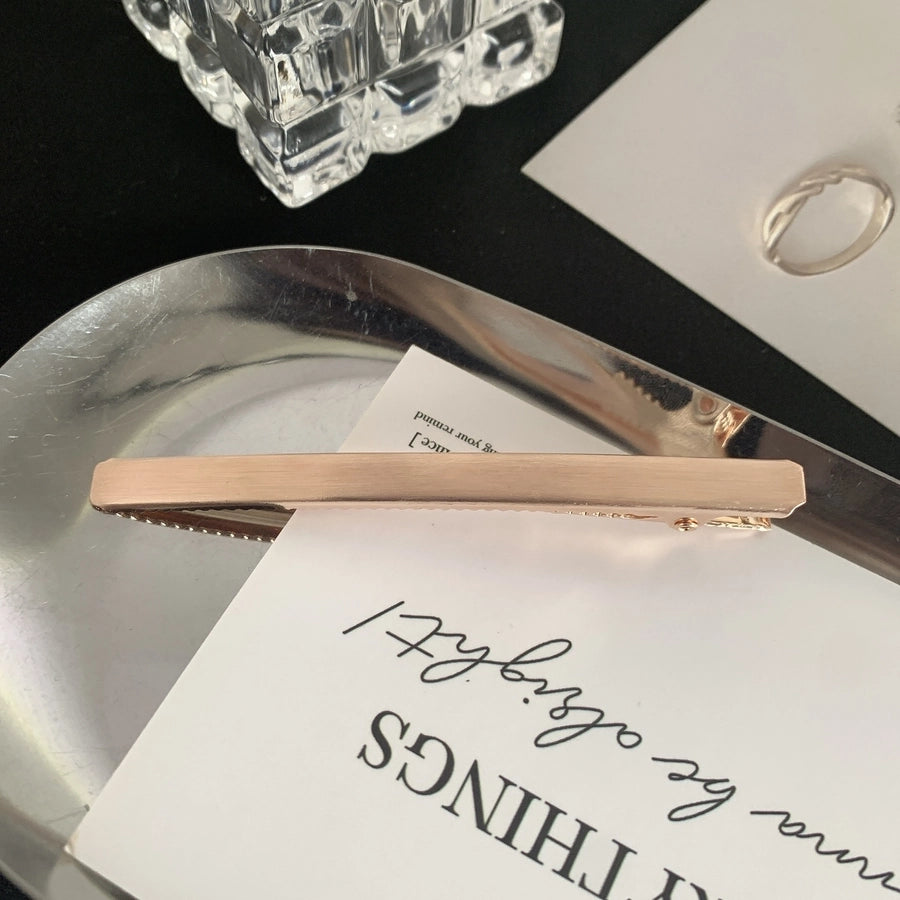 Women's Casual Simple Style Streetwear Solid Color Alloy Hair Clip