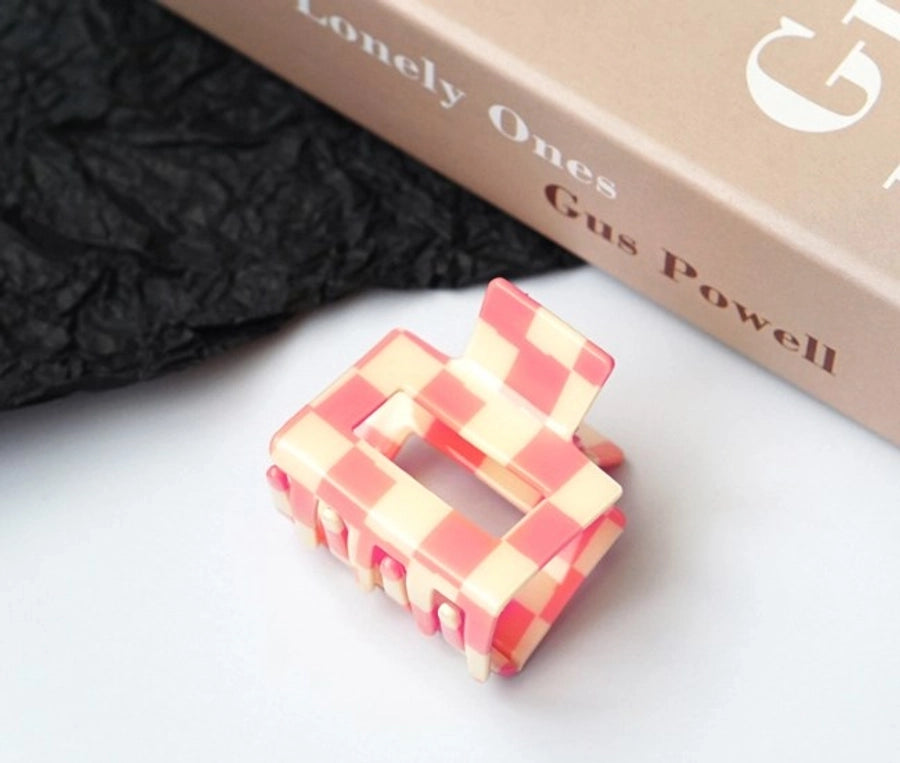 simple style lattice pvc hollow out hair claws