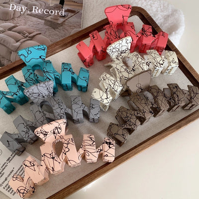 simple style artistic lines plastic hair claws
