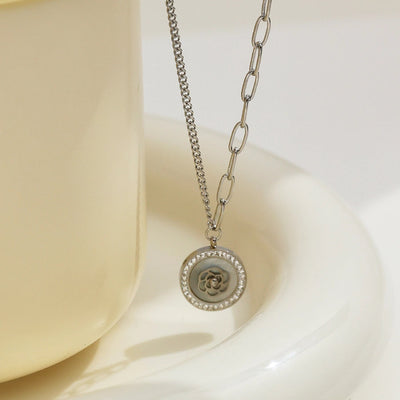 Jewelry Elegant Lady Simple Style Floral 304 Stainless Steel Pendant Necklace