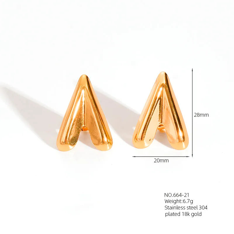 1 Pair Retro French Style Classic Style Geometric Flower 304 Stainless Steel Artificial Pearls 18K Gold Plated Imitation Gold  Ear Studs