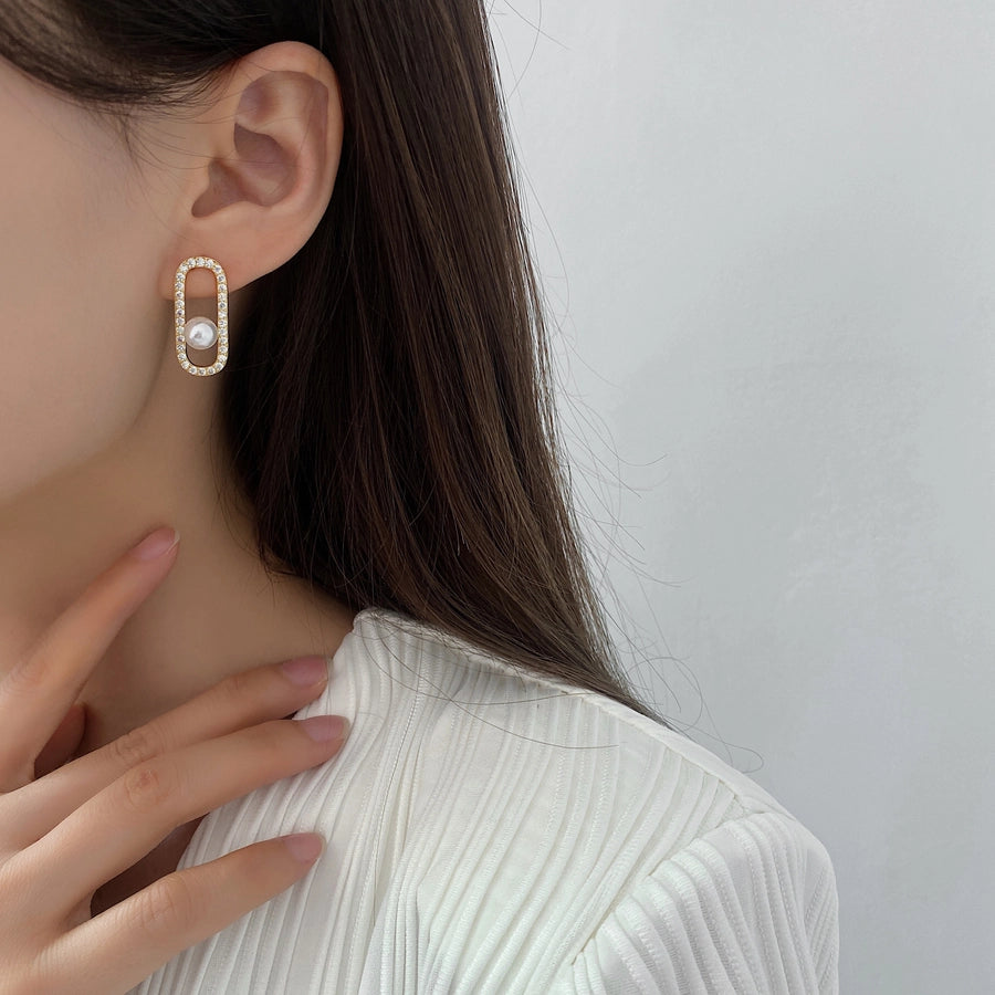 1 Pair Elegant Sweet Geometric Inlay Copper Zircon Gold Plated Ear Studs