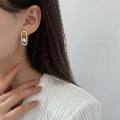 1 Pair Elegant Sweet Geometric Inlay Copper Zircon Gold Plated Ear Studs