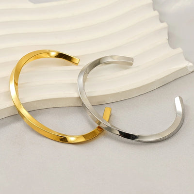 Elegant Romantic Geometric Solid Color 18K Gold Plated 304 Stainless Steel  Bangle