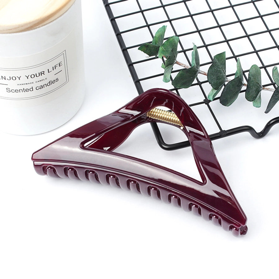 simple style triangle arylic stoving varnish hair claws 1 piece