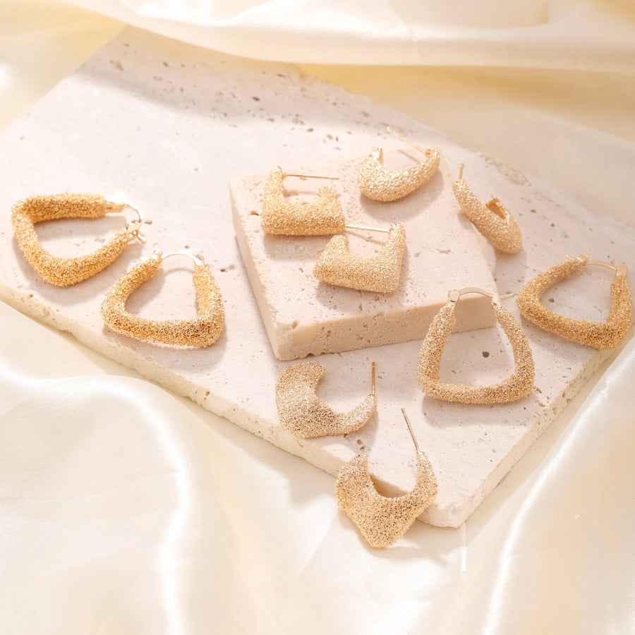 1 Pair Elegant Business Tropical Geometric Asymmetrical Copper K Gold Plated Earrings