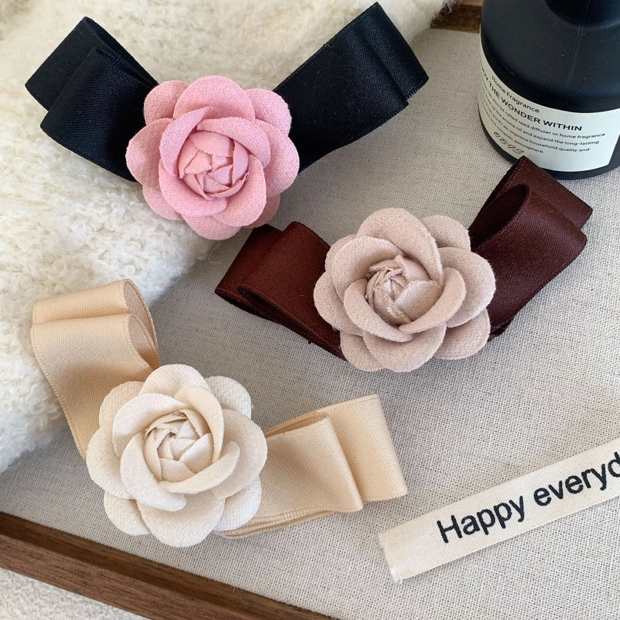 vintage style flower cloth hair clip