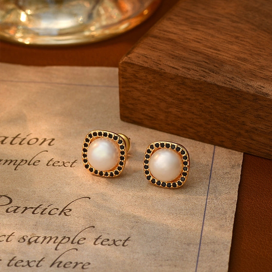 1 Pair Elegant Sweet Simple Style Round Square Inlay Copper Freshwater Pearl Zircon 18K Gold Plated Ear Studs