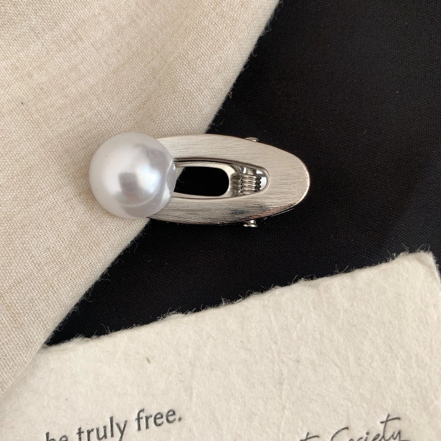 Women's Simple Style Classic Style Solid Color Alloy Hair Clip